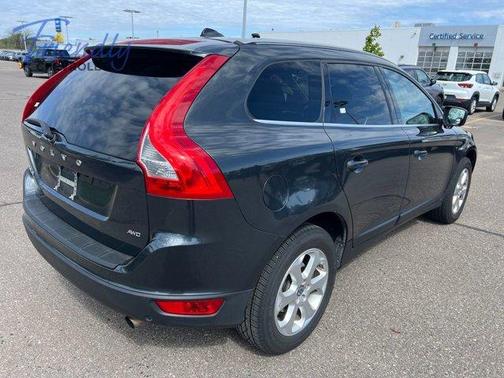 Savile Gray Metallic 2013 Volvo XC60 3.2