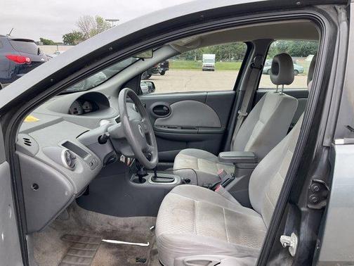 2006 Saturn Ion 2