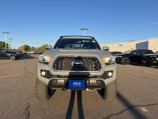 2019 Toyota Tacoma SR