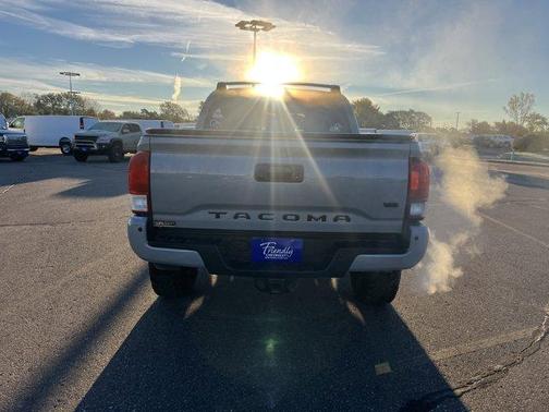 2019 Toyota Tacoma SR