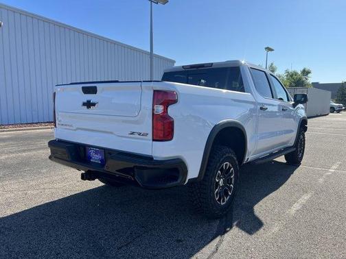 2025 Chevrolet Silverado 1500 ZR2