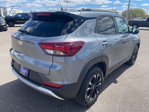 Satin Steel Metallic 2022 Chevrolet Trailblazer LT