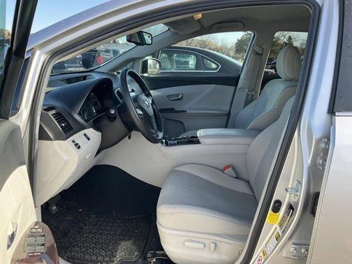 2012 Toyota Venza LE