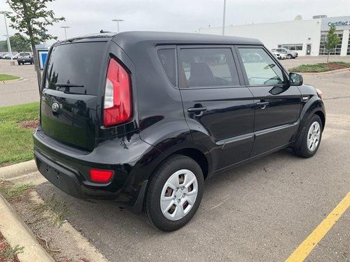 2013 Kia Soul Base