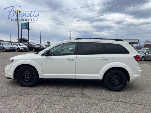 Vice White 2018 Dodge Journey SE