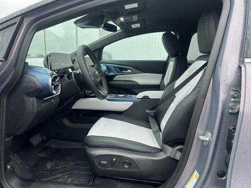 2026 Chevrolet Equinox EV LT 2