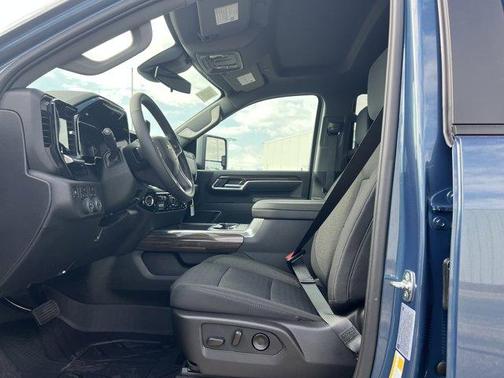 2026 Chevrolet Silverado 3500 LT
