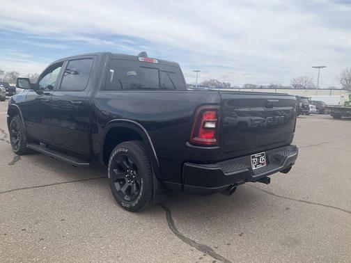 Diamond Black 2025 RAM 1500 Big Horn/Lone Star