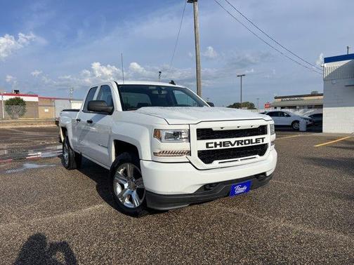 2017 Chevrolet Silverado 1500 Custom
