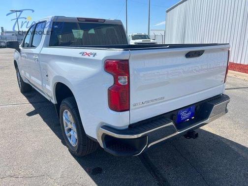 Summit White 2026 Chevrolet Silverado 1500 LT