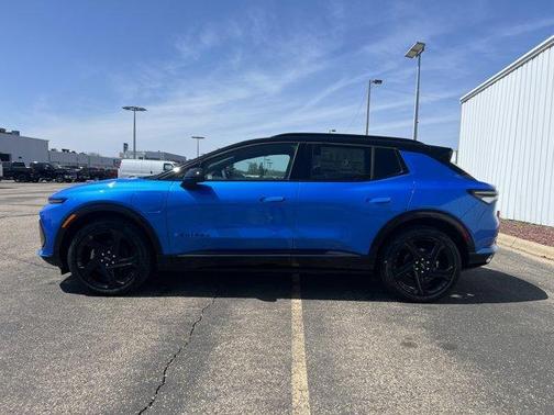 2025 Chevrolet Equinox EV RS
