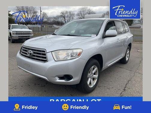Silver 2010 Toyota Highlander Base