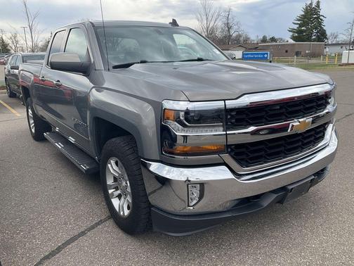 Pepperdust Metallic 2017 Chevrolet Silverado 1500 LT