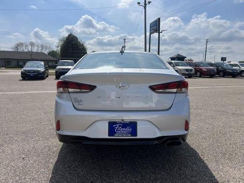 2019 Hyundai SONATA SE