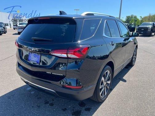 Mosaic Black Metallic 2024 Chevrolet Equinox Premier