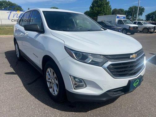 Summit White 2018 Chevrolet Equinox LS