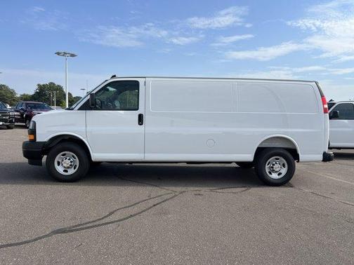 2025 Chevrolet Express 3500 Work Van