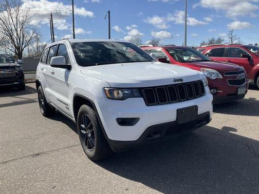 2016 Jeep Grand Cherokee Laredo