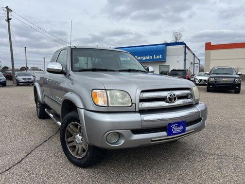 2004 Toyota Tundra SR5