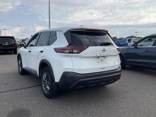 2021 Nissan Rogue S