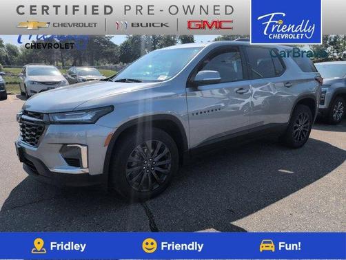 Sterling Gray Metallic 2023 Chevrolet Traverse RS