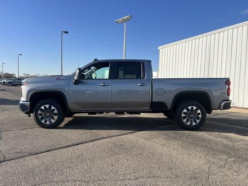 2026 Chevrolet Silverado 3500 LT