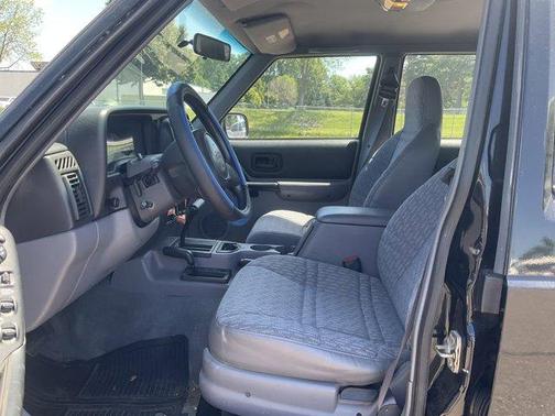 1998 Jeep Cherokee Sport