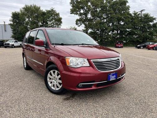 2014 Chrysler Town & Country Touring
