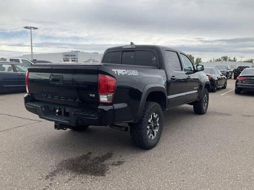 2016 Toyota Tacoma SR