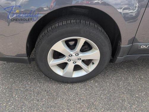 Carbide Gray Metallic 2014 Subaru Outback 2.5i Premium