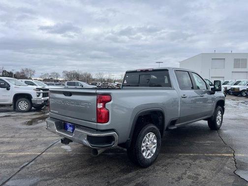 2026 Chevrolet Silverado 3500 LT