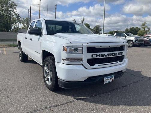 2017 Chevrolet Silverado 1500 Custom