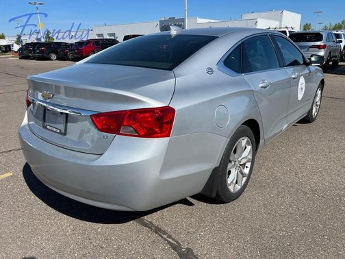 Silver Ice Metallic 2018 Chevrolet Impala 1LT