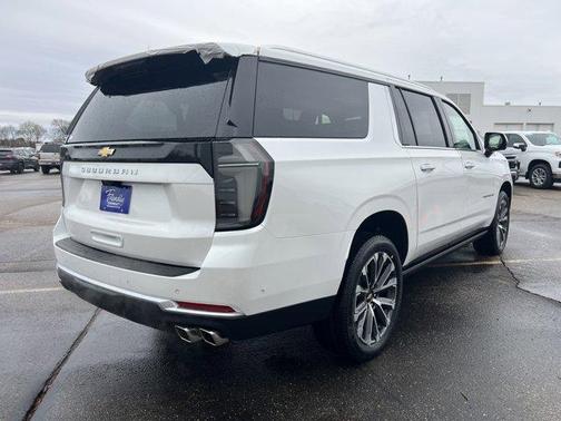 2025 Chevrolet Suburban High Country