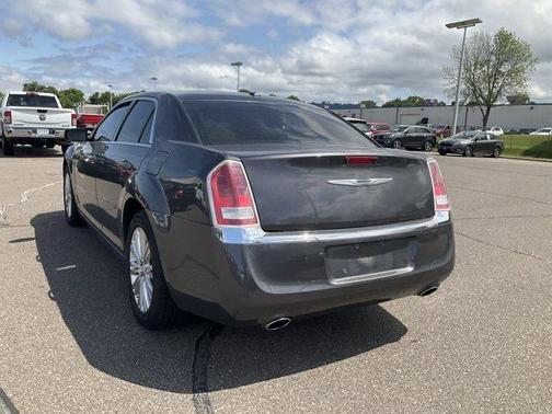 2013 Chrysler 300 Base