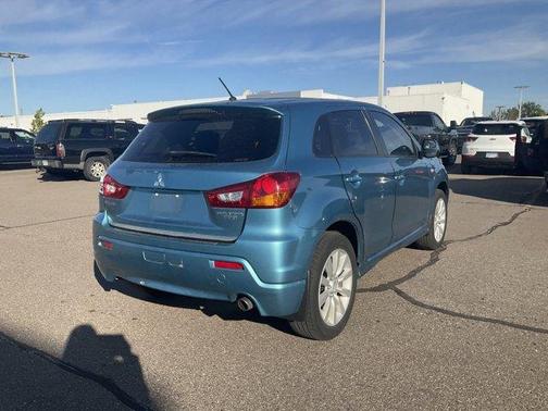 2011 Mitsubishi Outlander Sport SE
