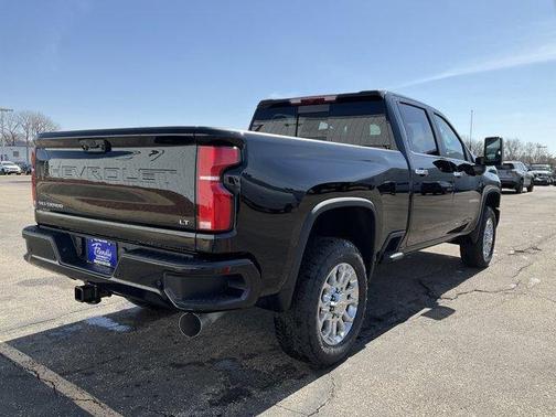 2025 Chevrolet Silverado 3500 LT