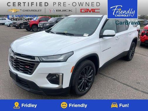 Iridescent Pearl Tricoat 2023 Chevrolet Traverse RS