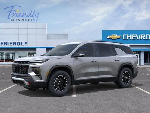 Sterling Gray Metallic 2026 Chevrolet Traverse Z71