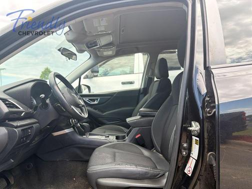 Crystal Black Silica 2019 Subaru Forester Premium