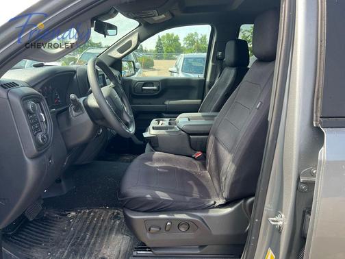 Sterling Gray Metallic 2025 Chevrolet Silverado 1500 Custom Trail Boss