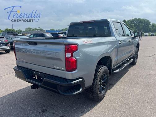 Sterling Gray Metallic 2025 Chevrolet Silverado 1500 Custom Trail Boss