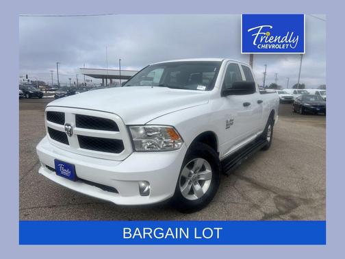 Bright White Clearcoat 2019 RAM 1500 Classic Express