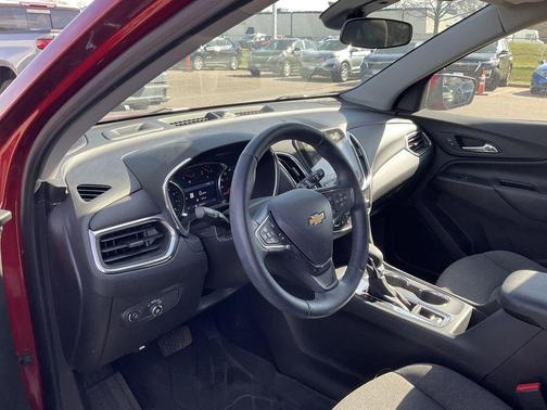 Radiant Red 2023 Chevrolet Equinox 1LT