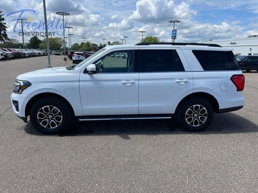 Oxford White 2022 Ford Expedition XLT