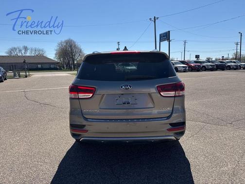 Titanium Silver 2016 Kia Sorento SX