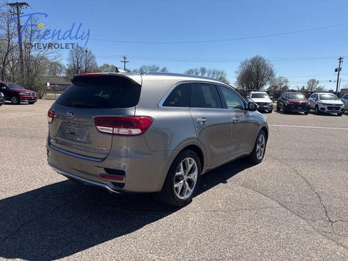 Titanium Silver 2016 Kia Sorento SX