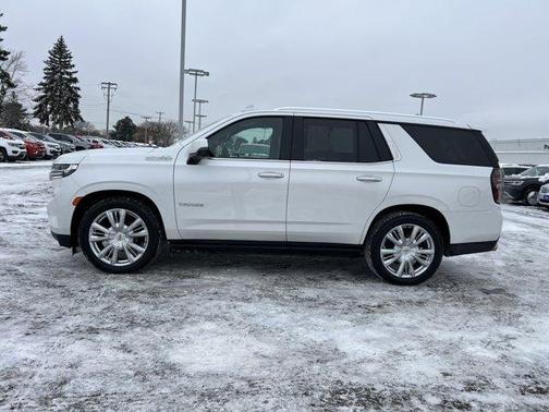 2022 Chevrolet Tahoe High Country