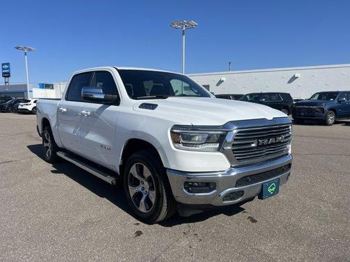 Bright White Clearcoat 2024 RAM 1500 Laramie