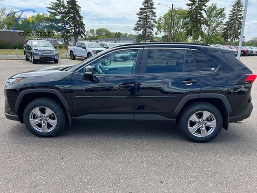 Midnight Black Metallic 2022 Toyota RAV4 XLE